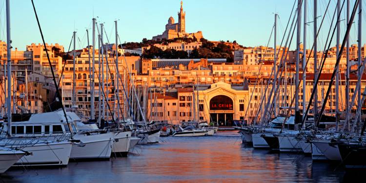 Cours de langues et formations professionnelles à Marseille